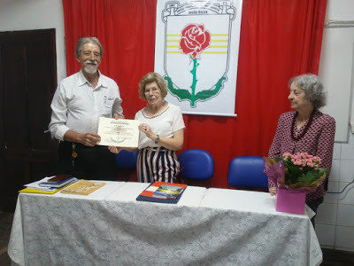 Em 17 de janeiro de 2020, das mãos da Presidente nacional da UBT - União Brasileira de Trovadores, Domitilla Beltrame, recebi o diploma de Presidente da Seção da UBT em Recife - PE.